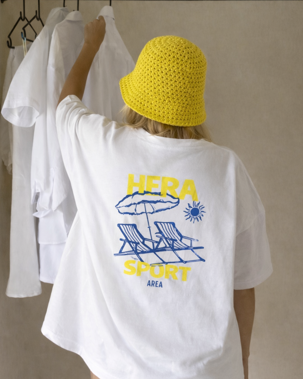 T-Shirt Crop Top L’Amour à la Plage – Sport & Streetwear