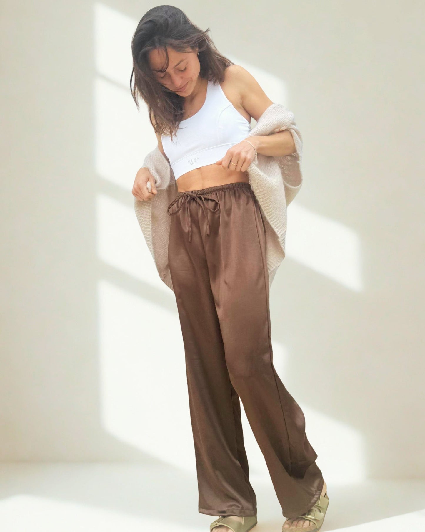 Pantalon Large Nout – Élégance & Confort